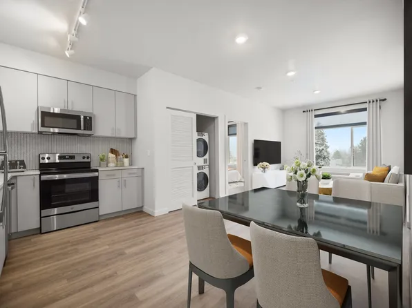 The Flats on Liberty