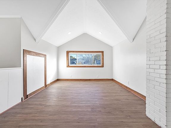 5th image of 1900 Monroe Ave NW #2