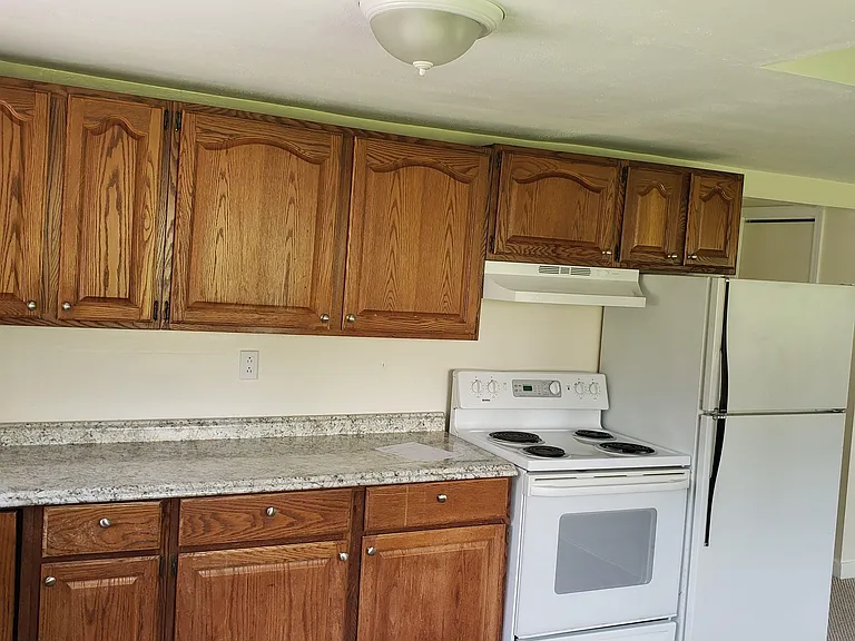 49 Pine Hill Rd — Photo 5