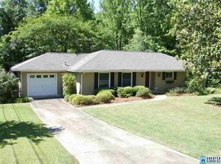 2061 Vestavia Lake Dr, Vestavia Hills, AL 35216