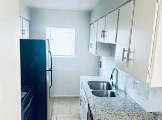 2643 W Randol Mill Rd APT B, Arlington, TX 76012