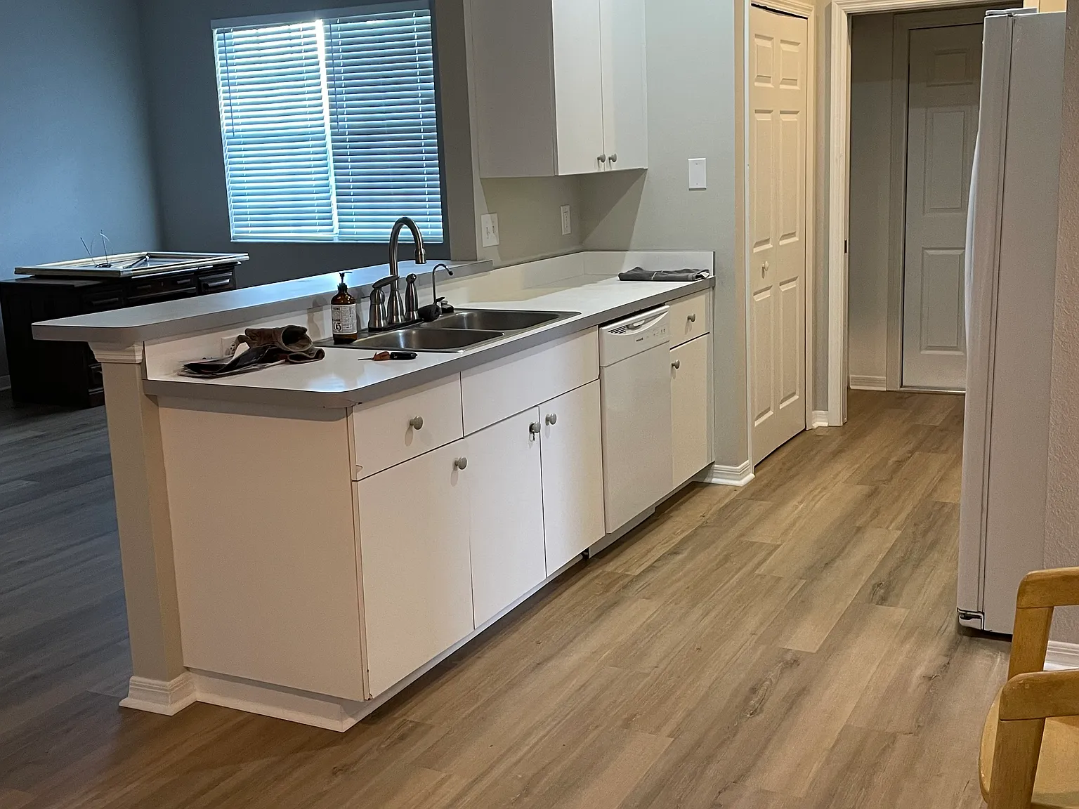 3 bed, 1404 sqft, $2,250 — Photo 3