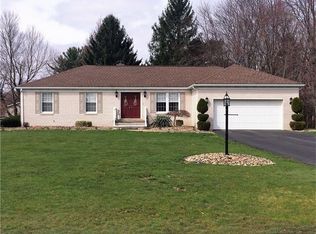 3219 Elm Dr, New Castle, PA