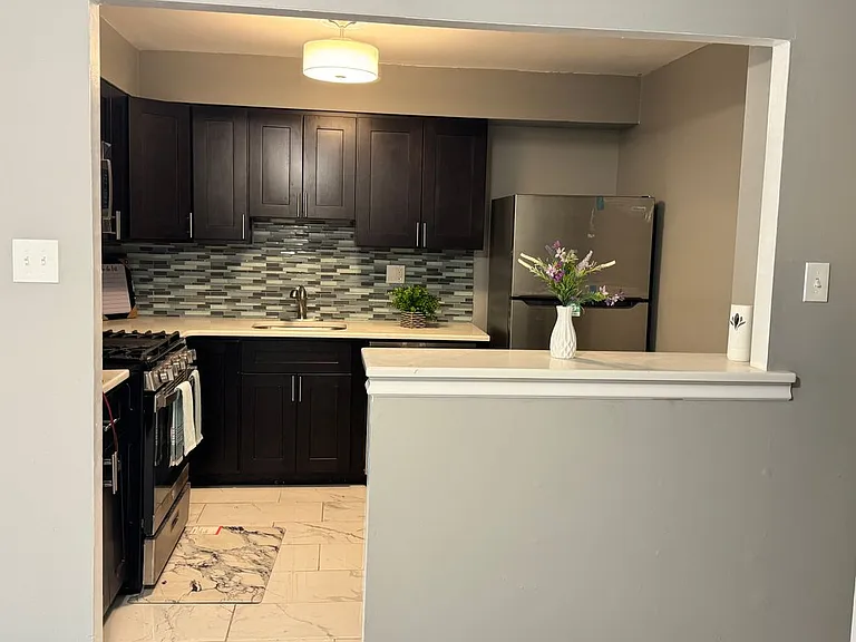 2732 Island Ave #A — Photo 2