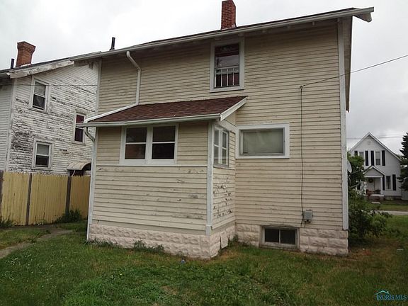 4th image of 421 S Poplar St