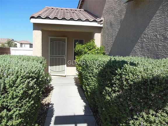 3rd image of 7470 Dune Sunflower Ct
