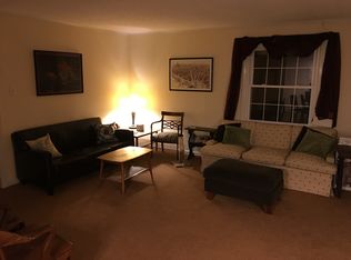 943 W Outer Dr, Oak Ridge, TN 37830