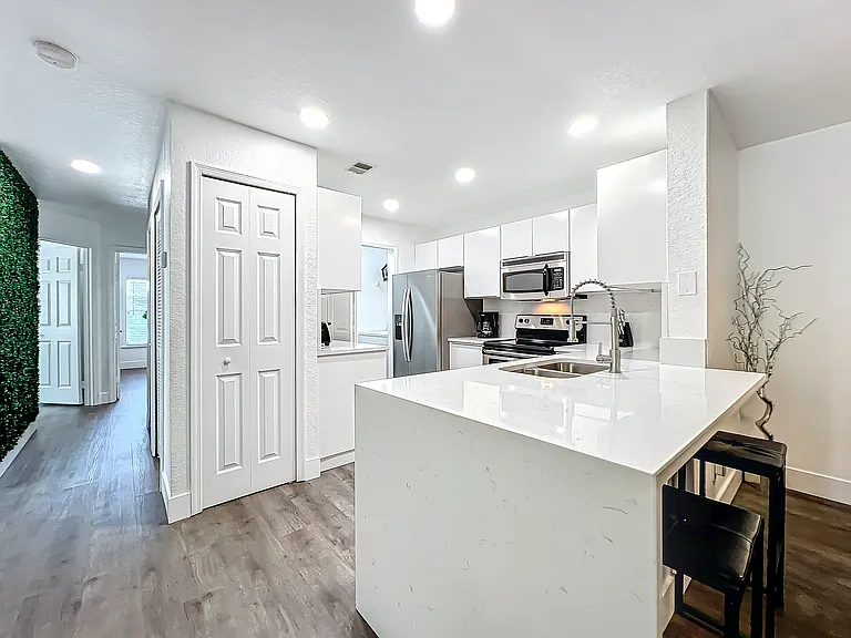 7520 Seurat St #201 — Photo 11