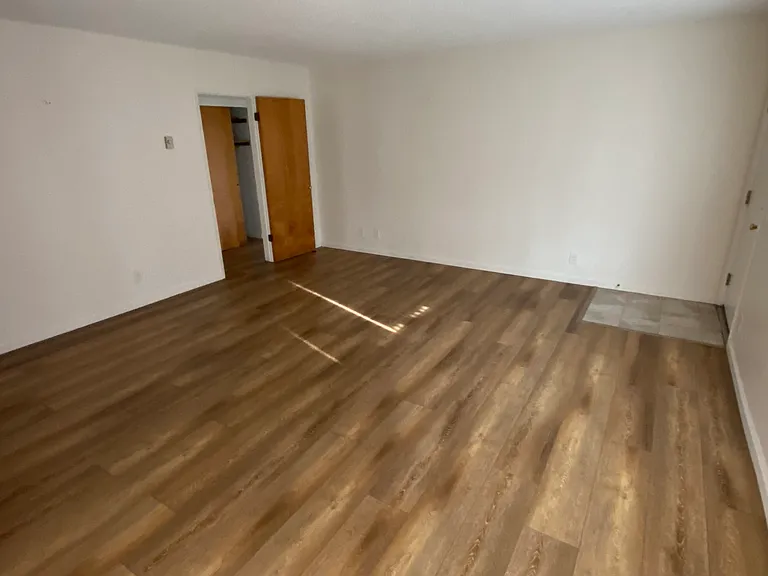 3113 Dickens St #D — Photo 6