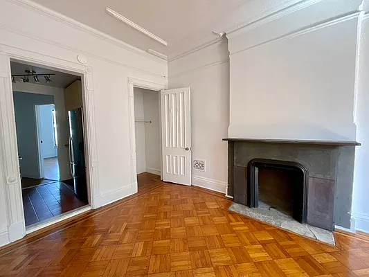 Rented by Compass | media 4