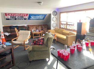 338 College St #1, Amherst, MA 01002