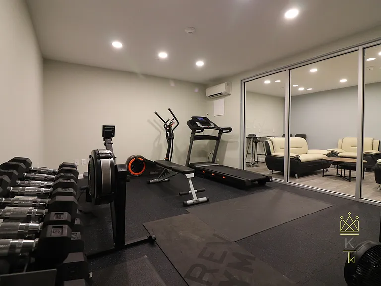 458 Washington St #103 — Photo 8