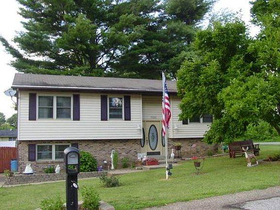 2nd image of 7222 Oakdale Dr