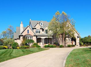 4527 Bridle Trl, Akron, OH 44333