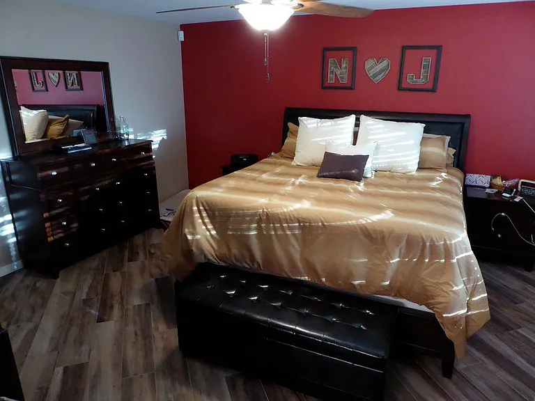 6810 S 15th Pl — Photo 18