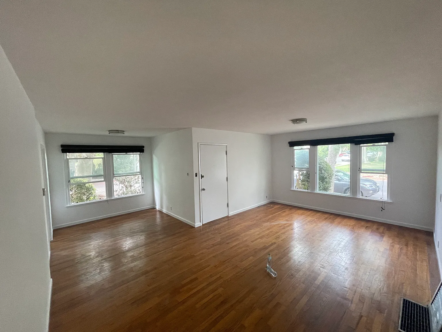 852 Grant St — Photo 1