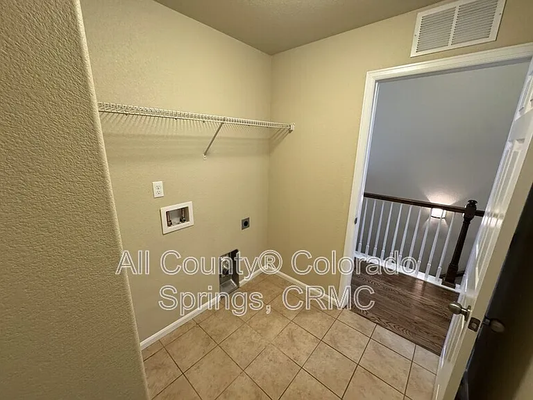 8297 Firecracker Trl — Photo 19