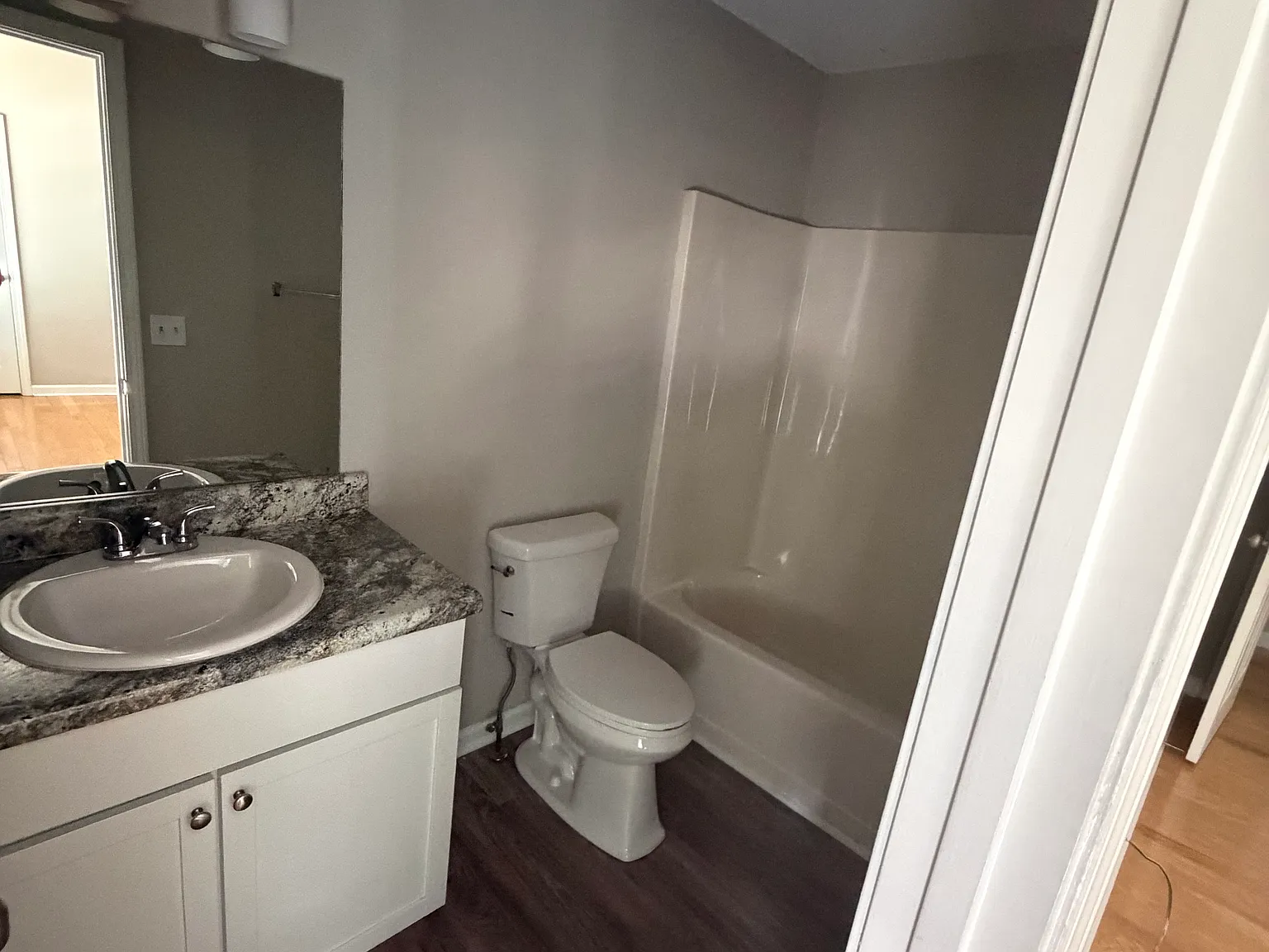 3 bed, 2.5 bath, 1440 sqft, $1,750 — Photo 3