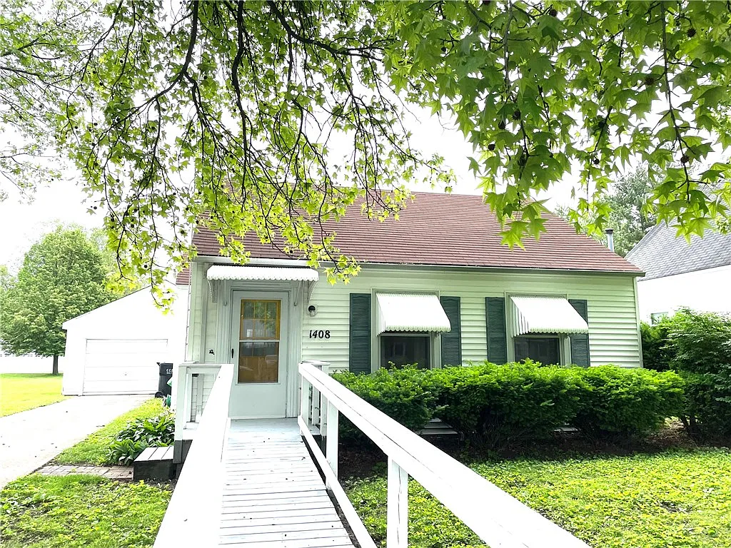 1408 S 15th St photo 1