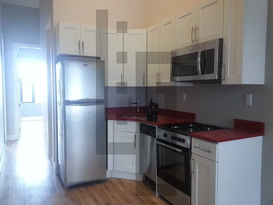 Rented by Loom Group | media 24