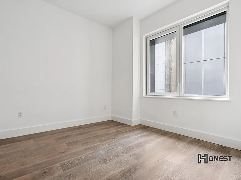 10 Nevins St #7C — Photo 3