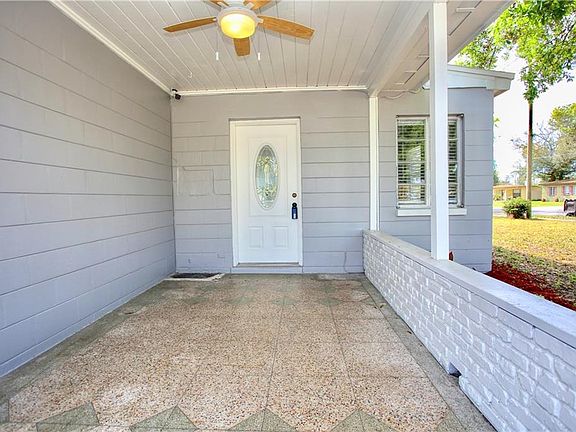 3rd image of 813 Dorado Ave #3