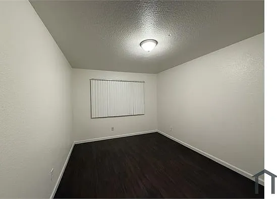 2859 Chelmsford Way — Photo 20