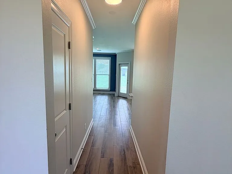 3520 Windwood Cir — Photo 9