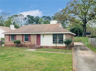 8107 Country Oaks Rd, Charlotte, NC 28227