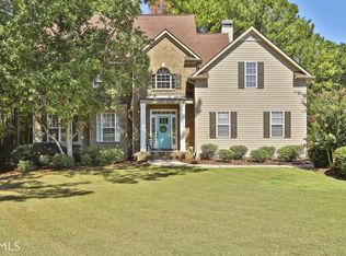 140 Manor Dr, Fayetteville, GA 30215