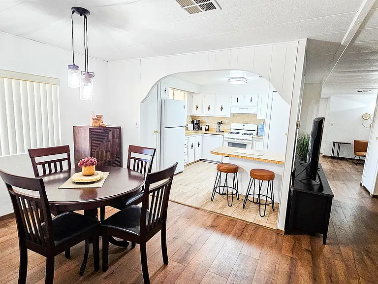 10584 E Amber Dr — Photo 12