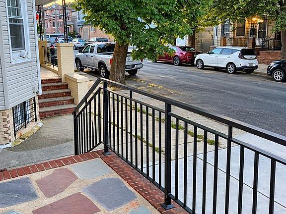 5th image of 307 Ann Street