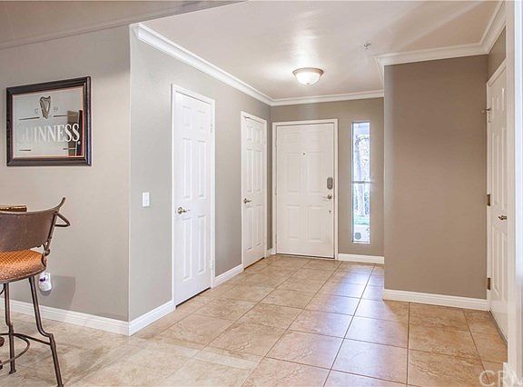 3rd image of 501 Chandler W