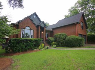 4 Crown Point Ct, Irmo, SC 29063