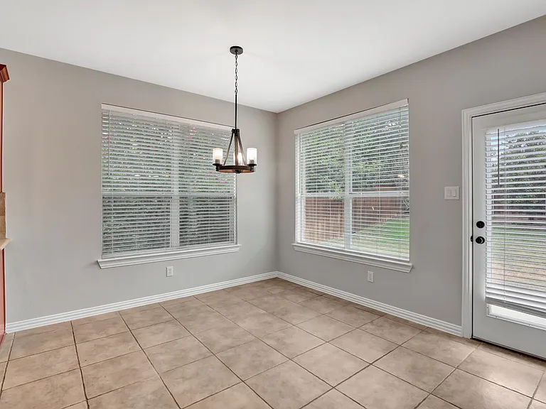 8901 Bent Tree Dr — Photo 18