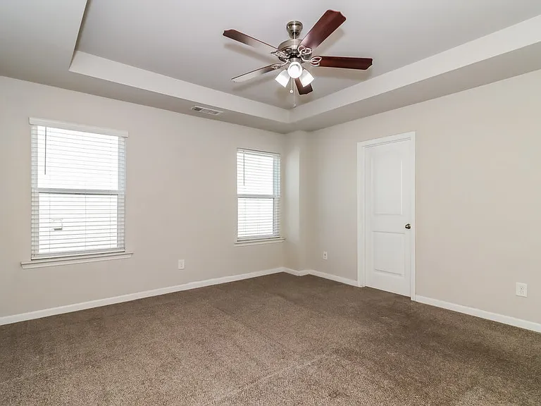 220 Foggy Creek Ln — Photo 10
