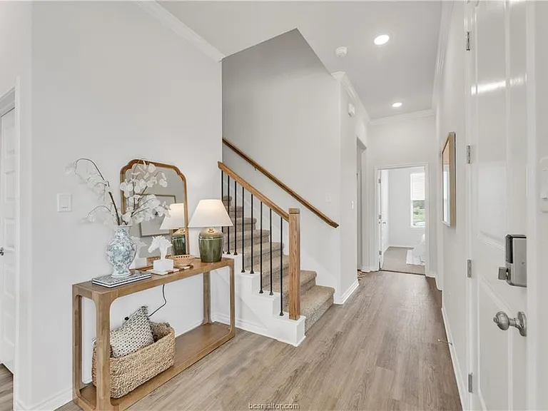 2545 Leyla Ln — Photo 18
