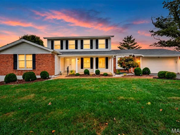 1922 Buckington Dr, Chesterfield, MO 63017