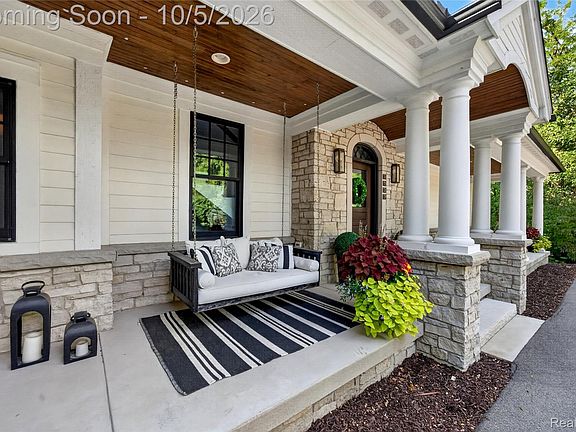4th image of 1533 Kensington Rd