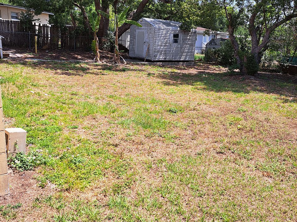 2nd image of 177 Alhambra Ave