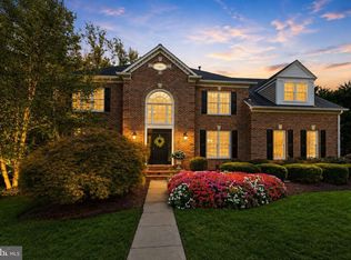 1257 New Bedford Ln, Reston, VA 20194