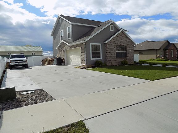 Extra wide and long driveway