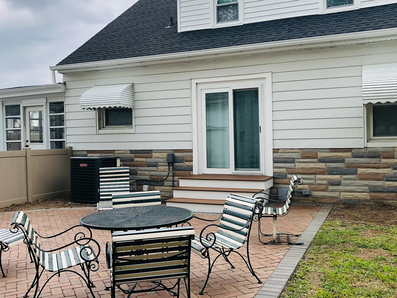 3 bed, 1536 sqft, $1,500 — Photo 4