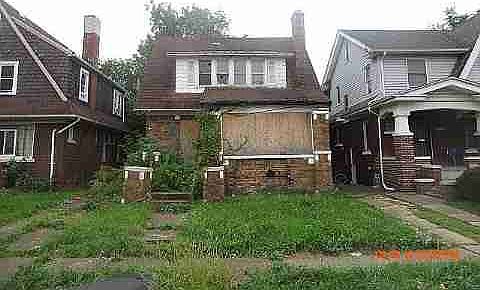 2447 Highland