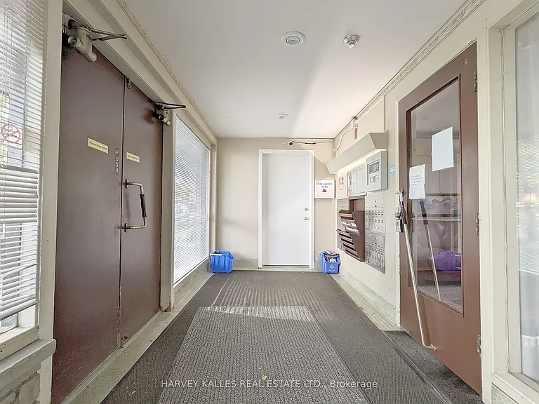 125 Shelborne Ave #1A — Photo 2