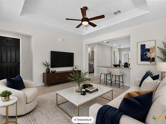 3rd image of 121 Charming Redbud Ln