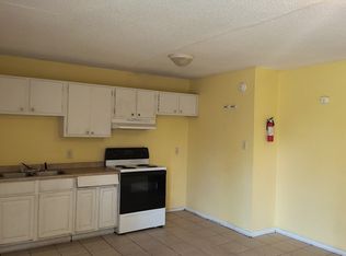 808 W Barraque St #B-4, Pine Bluff, AR 71601