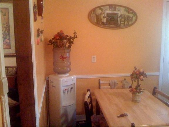 4th image of 2203 18th St