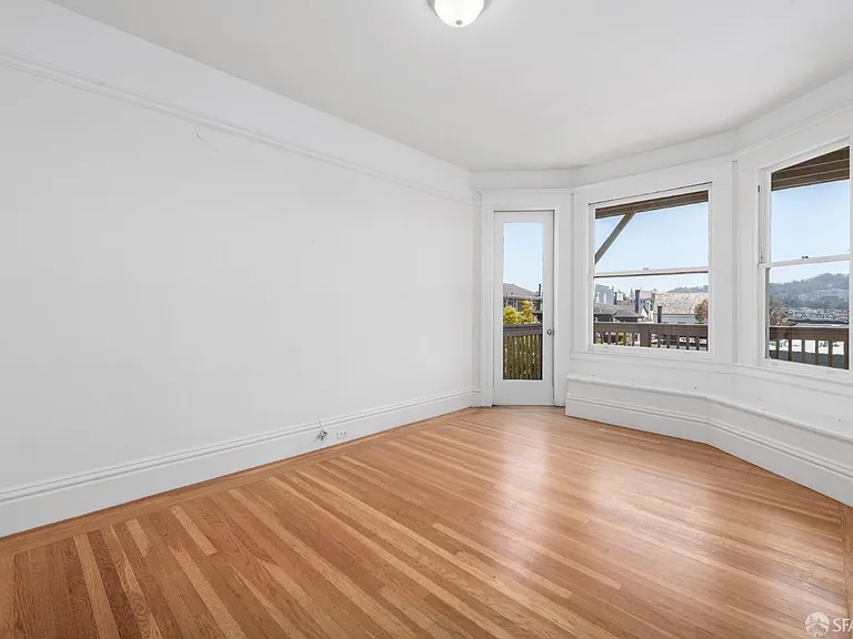 3877 Jackson St — Photo 30