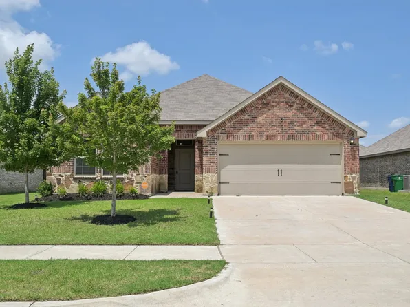 288 Thoroughbred St, Waxahachie, TX 75165